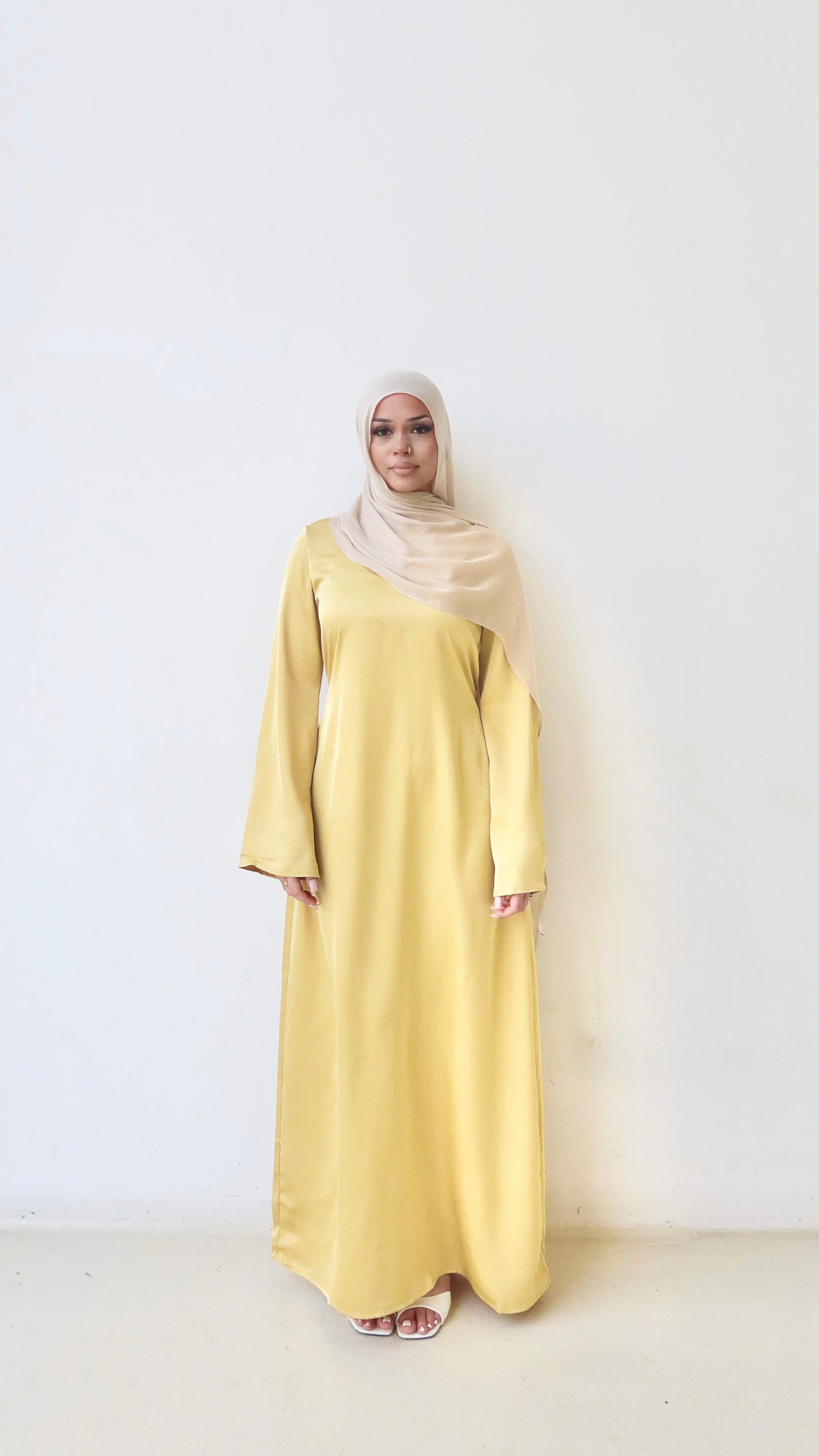 ‘Belle’ Abaya & Dress Set