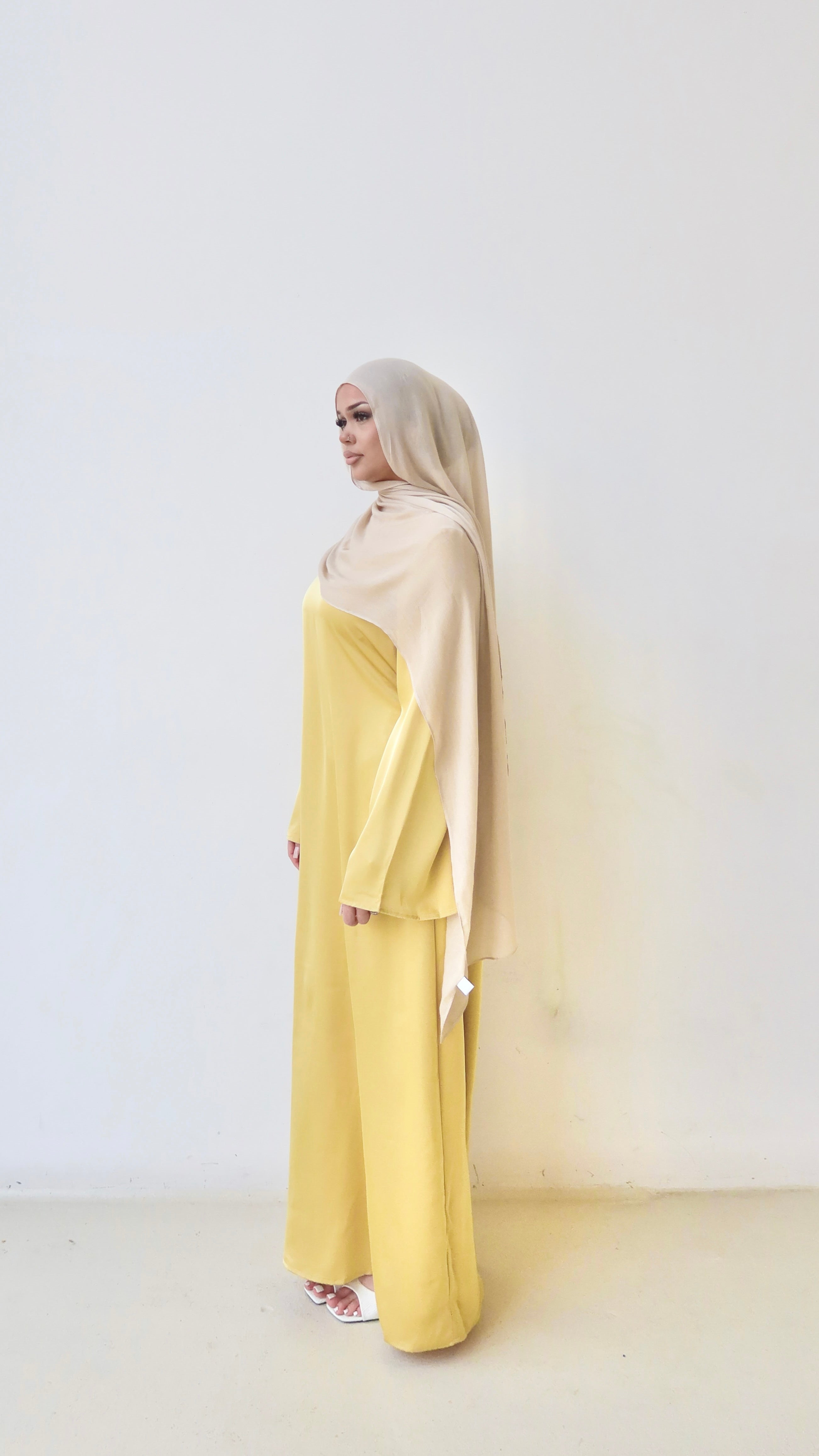 ‘Belle’ Abaya & Dress Set