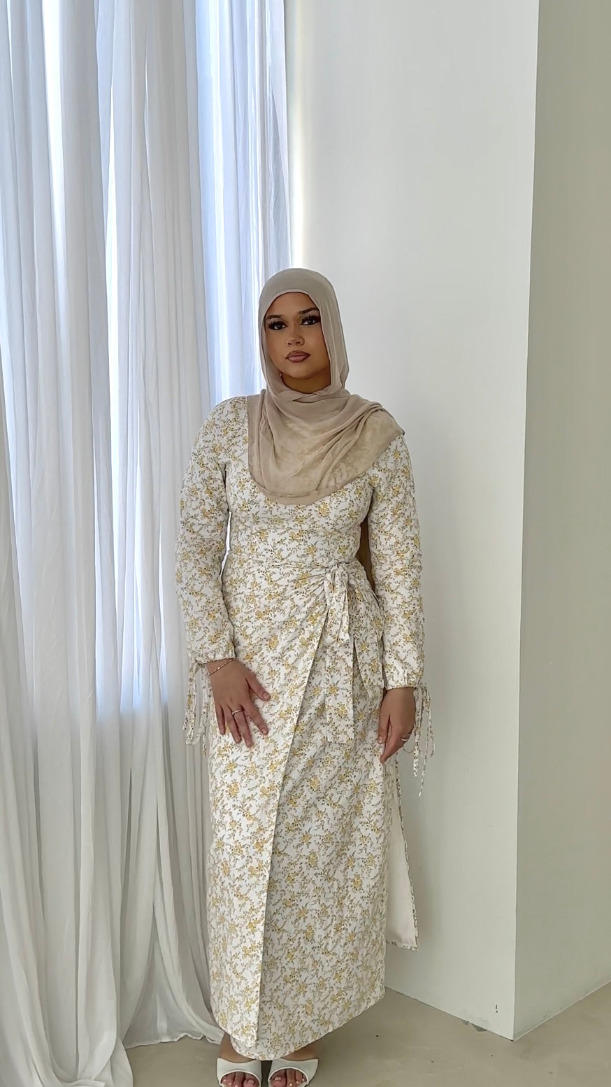 ‘MEYRAH’ Floral Dress - Dandelion Yellow